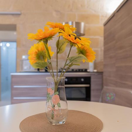 Dimora Barocca Apartment Irene Лечче Екстер'єр фото