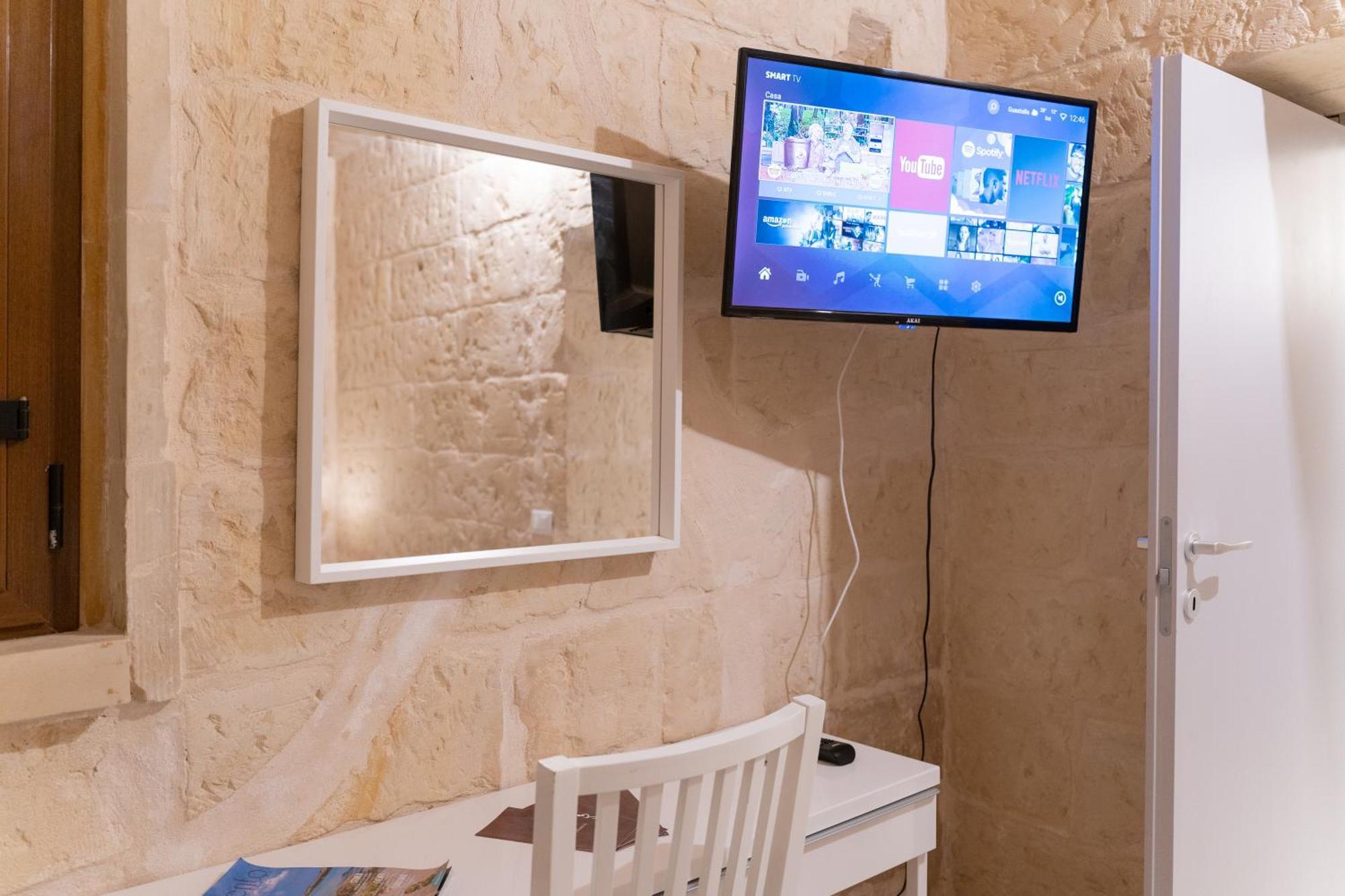 Dimora Barocca Apartment Irene Лечче Екстер'єр фото